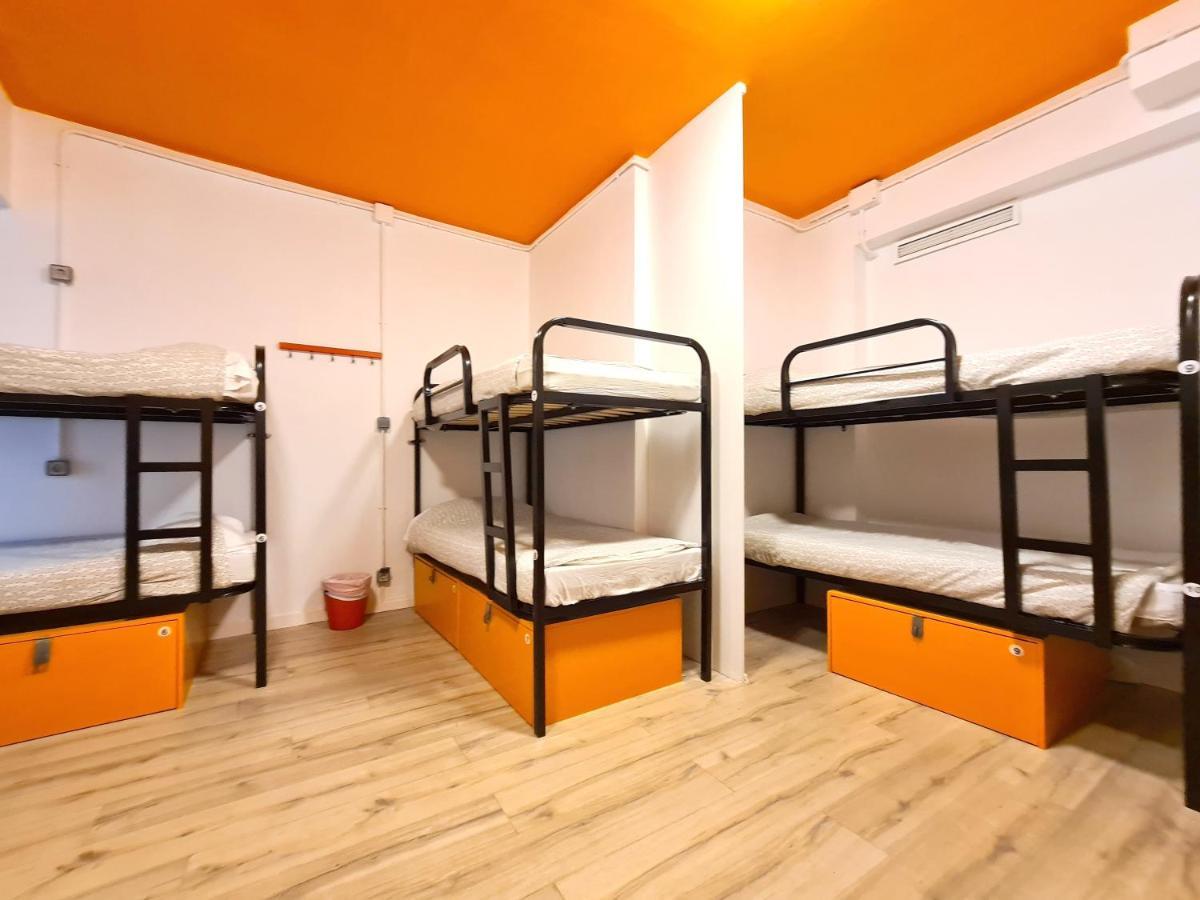 Single Bed Mixed Dormitory Room,1007468311:JPEG