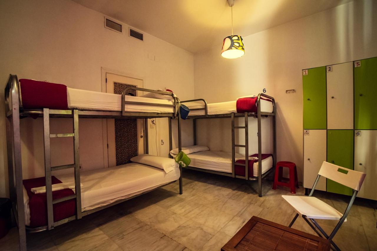 Bed 6-Bed Mixed Dormitory