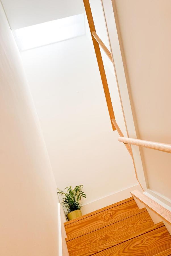 Family Studio,1056893239:JPEG