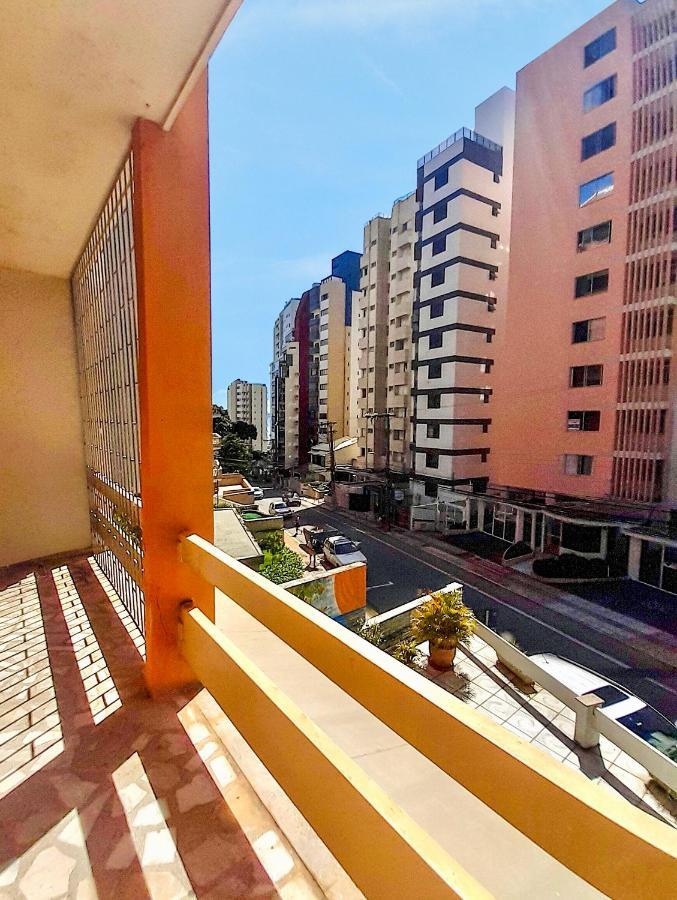 Cama de Solteiro em Dormitório Feminino com 6 Camas