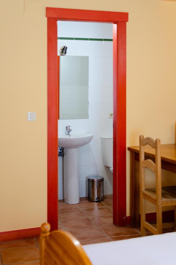 Habitación Doble con baño privado - 2 camas