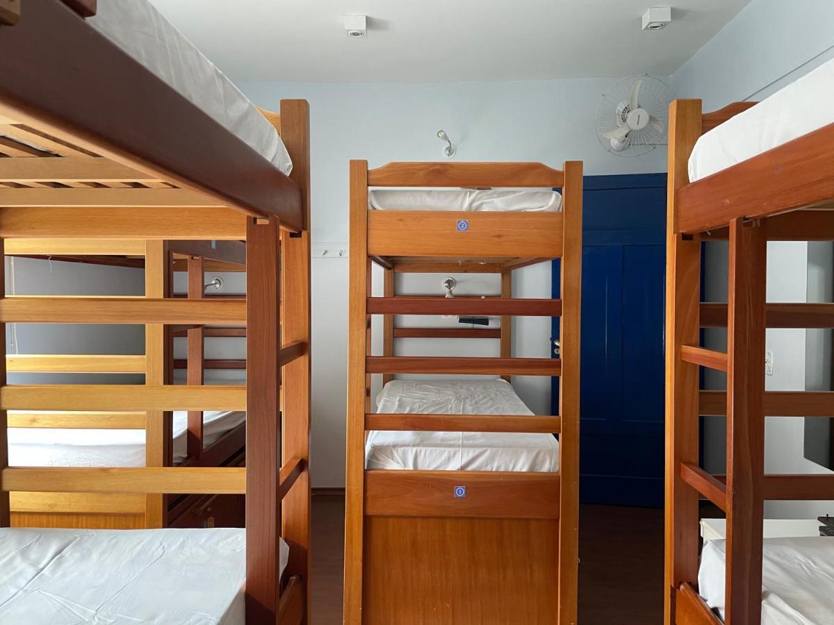 Cama de Solteiro em Dormitório Feminino