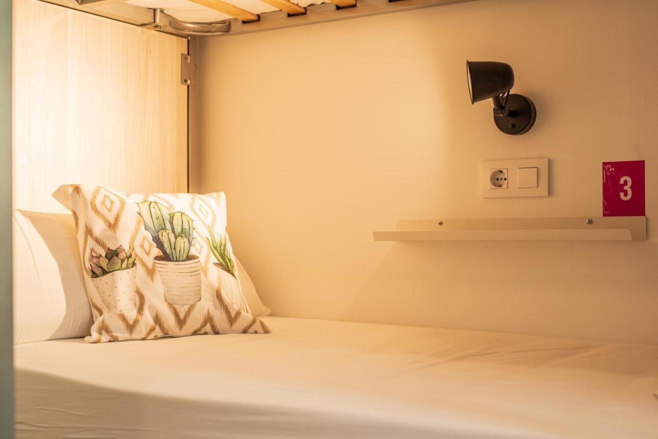 Bed 6-Bed Mixed Dormitory Room
