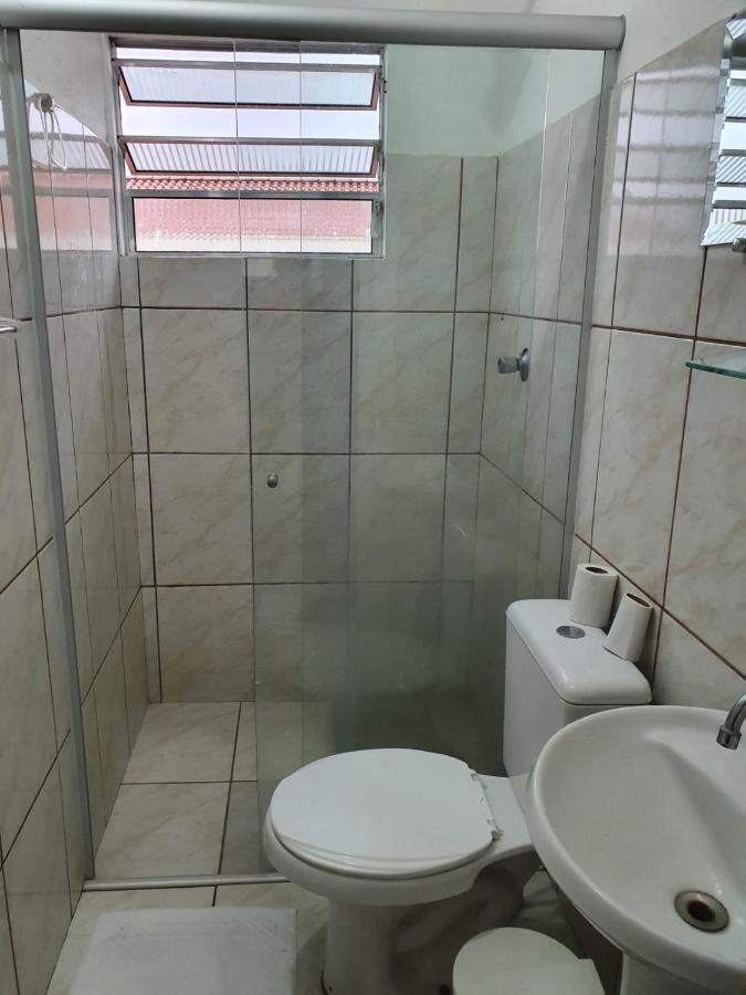 Quarto Duplo com Banheiro Compartilhado