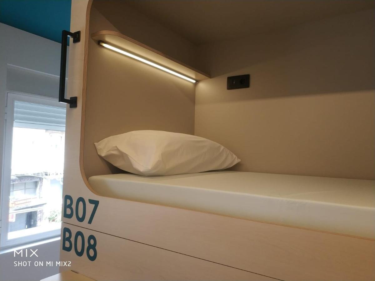 Bunk Bed Mixed Dormitory Room