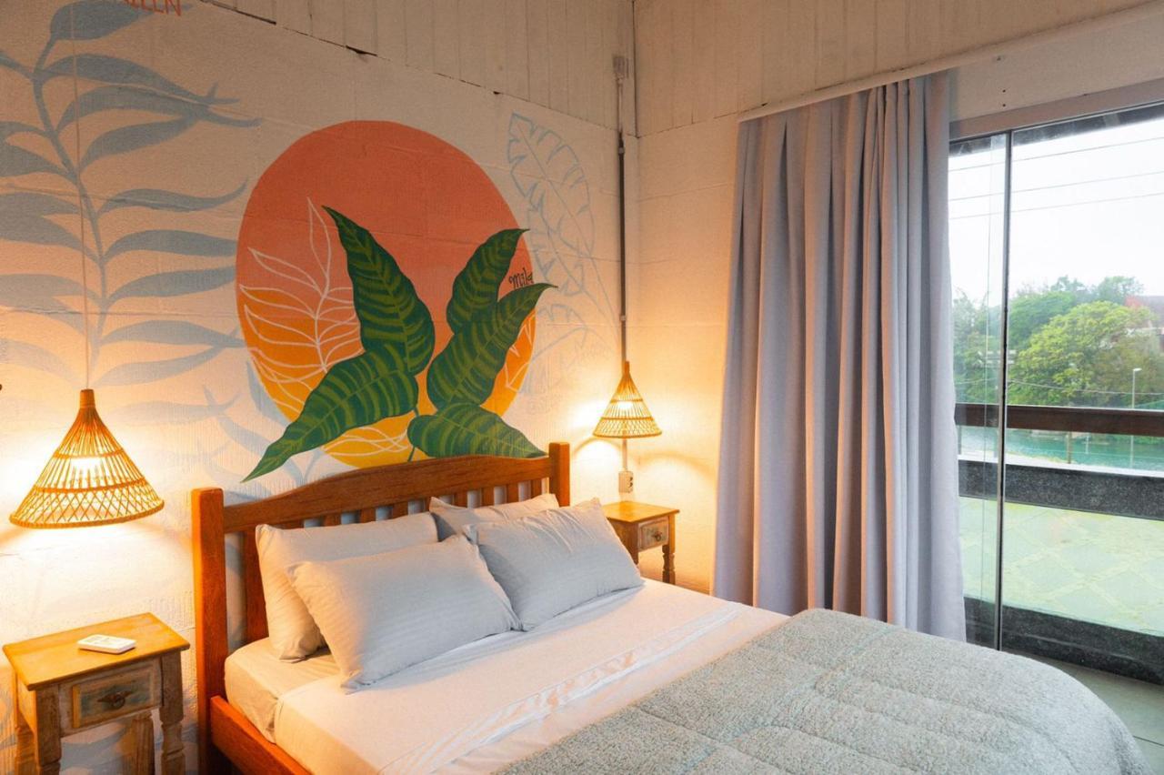 Quarto Triplo com Varanda