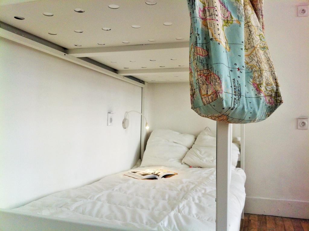 Bunk Bed Mixed Dormitory Room
