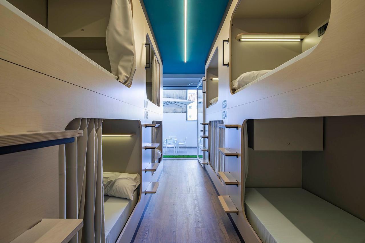 Bunk Bed Mixed Dormitory Room