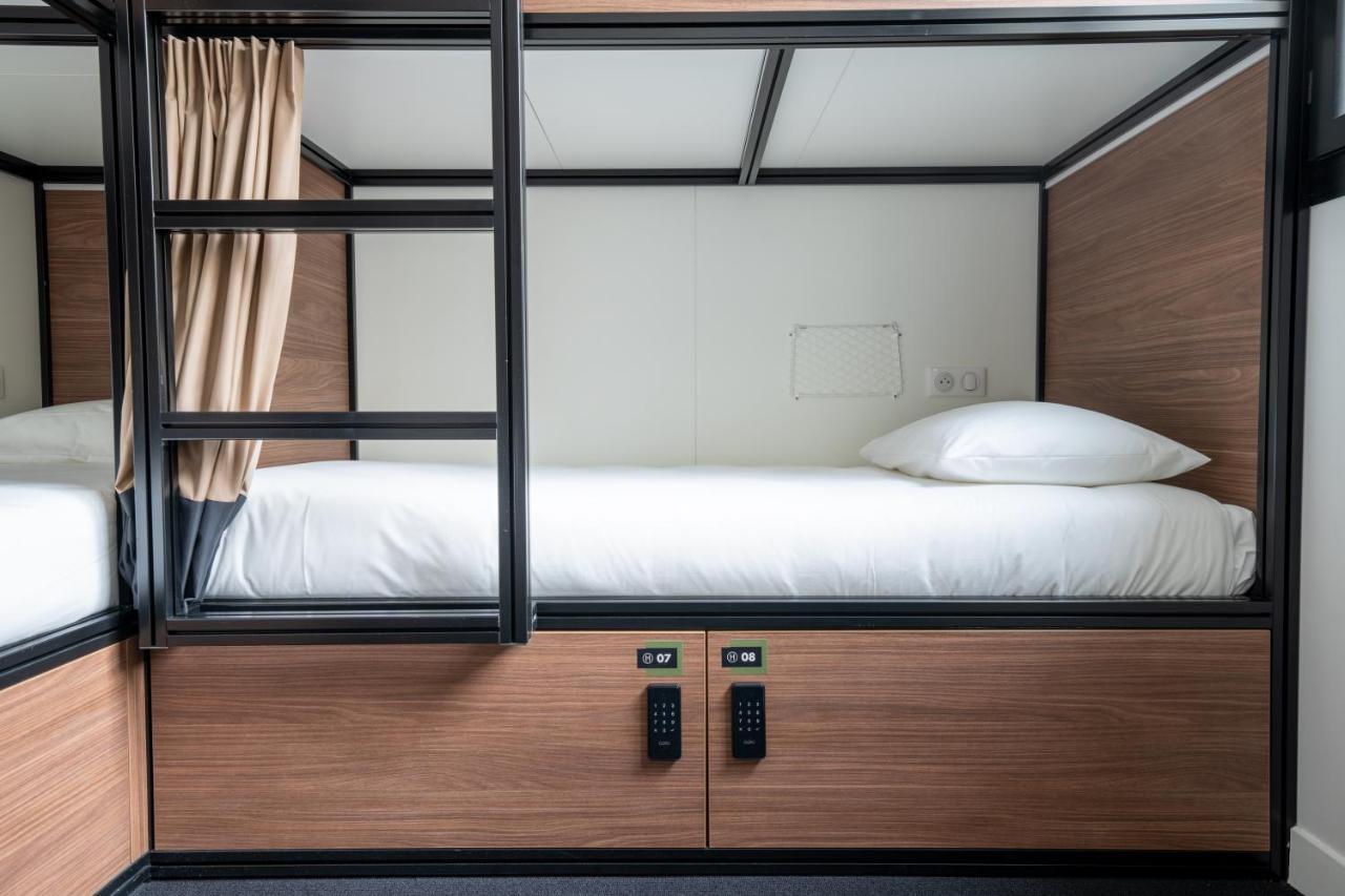 8-Bed Mixed Dormitory Room
