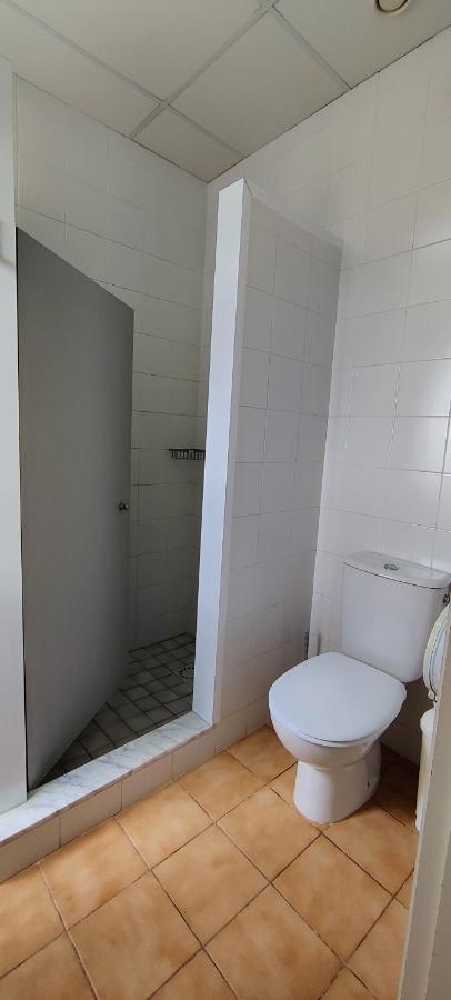 Habitación Doble con baño - 2 camas
