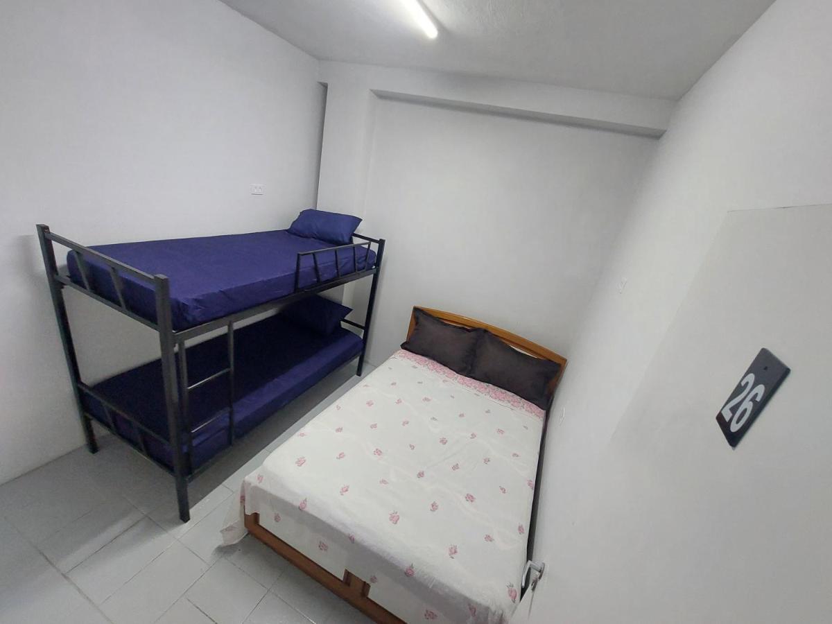 Family Room,1474818454:JPEG