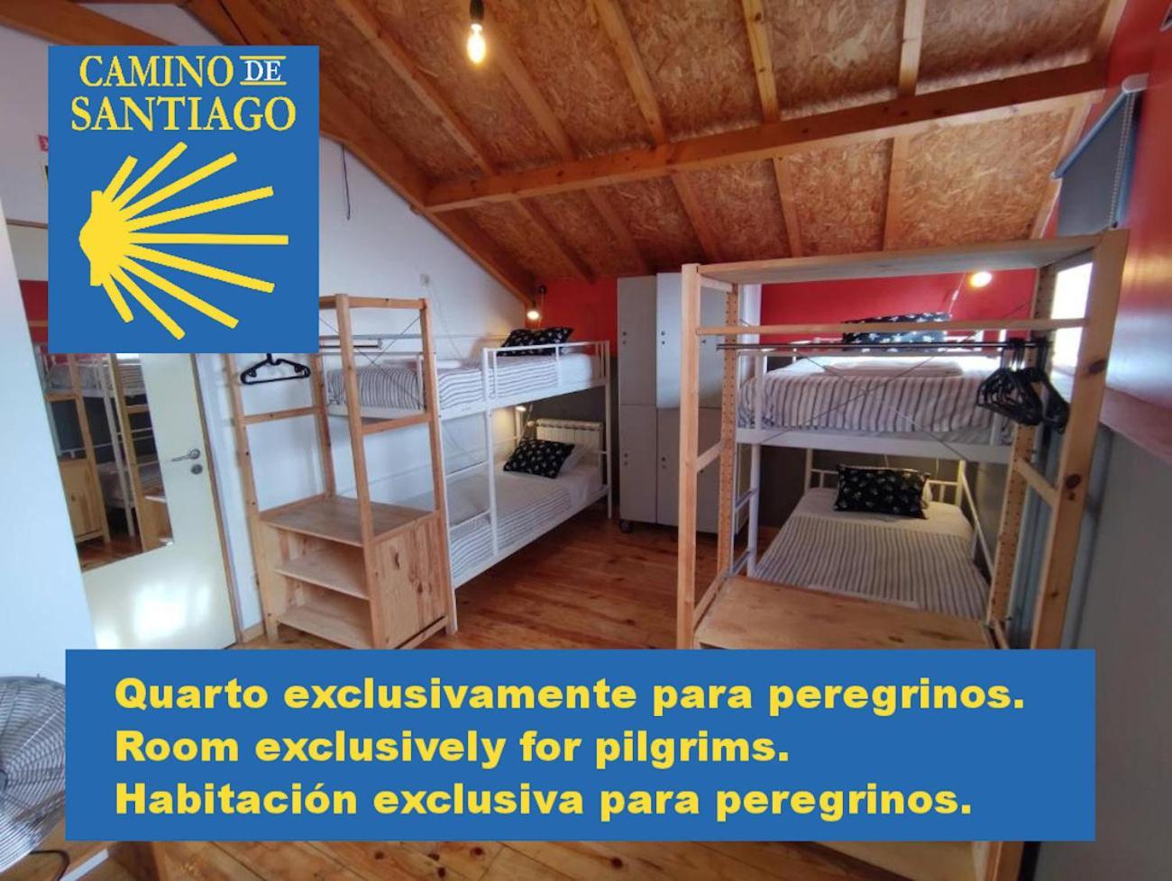 Bed 6-Bed Female Dormitory Room,1588152191:JPEG