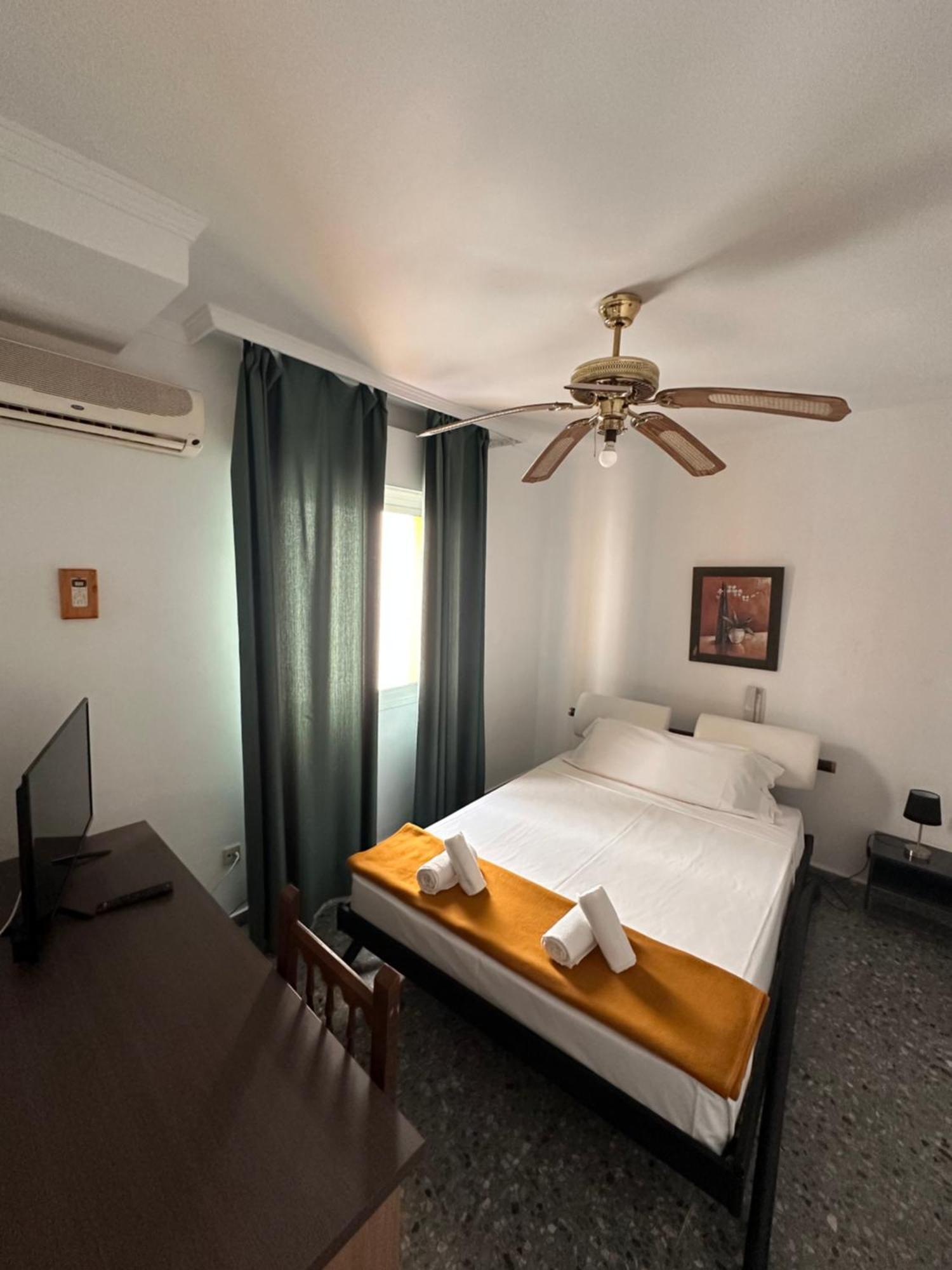 Habitación Doble con baño privado