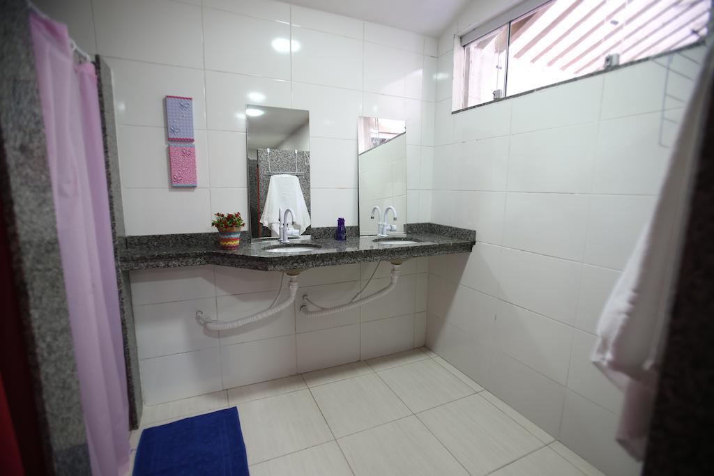 Cama em Dormitório Feminino com 6 Camas