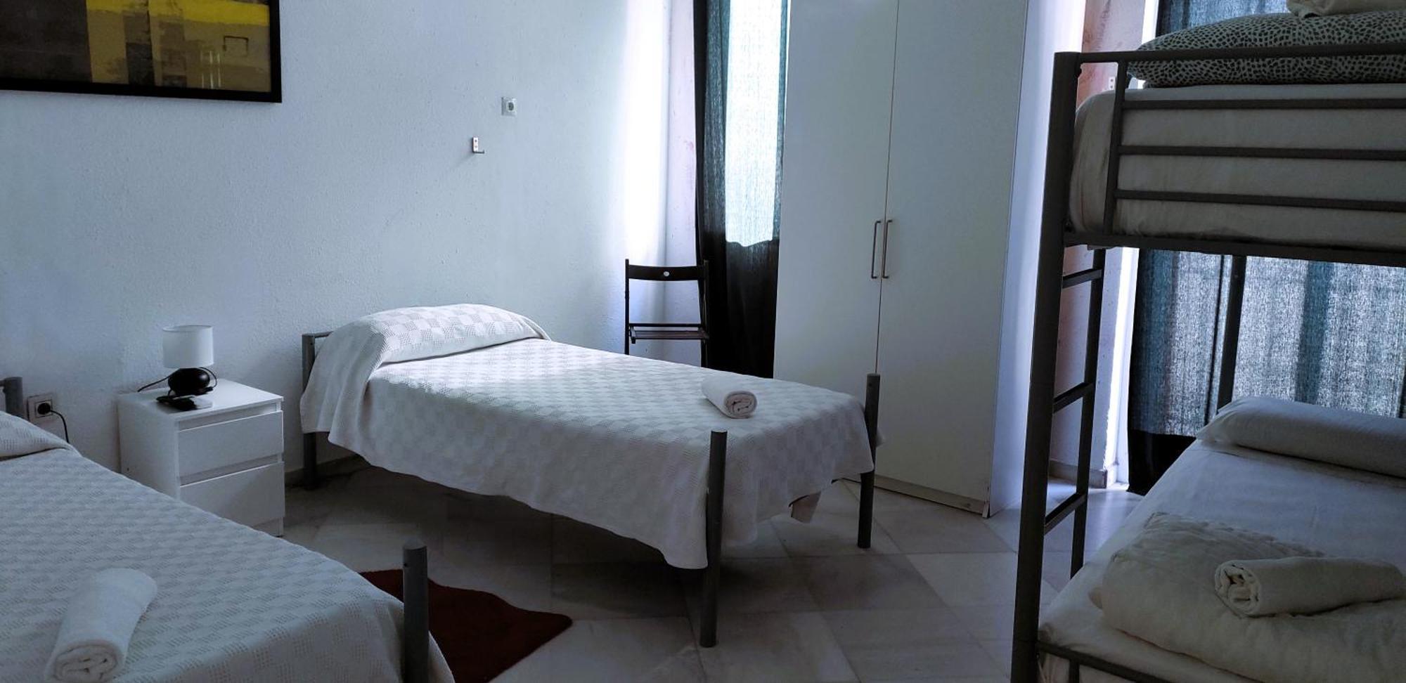Habitación Cuádruple con baño privado