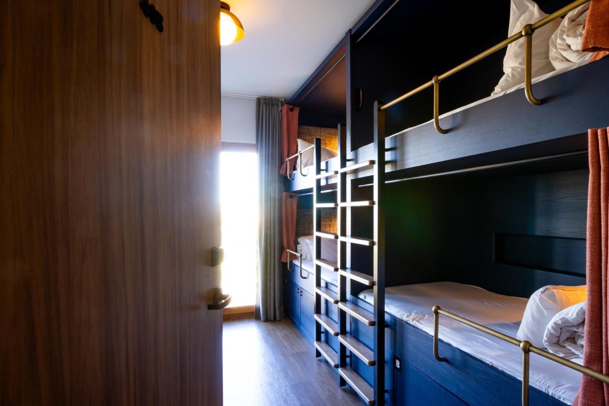 Cama de Solteiro em Dormitório Masculino