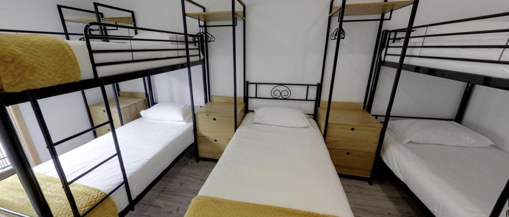 Habitación Familiar con baño privado