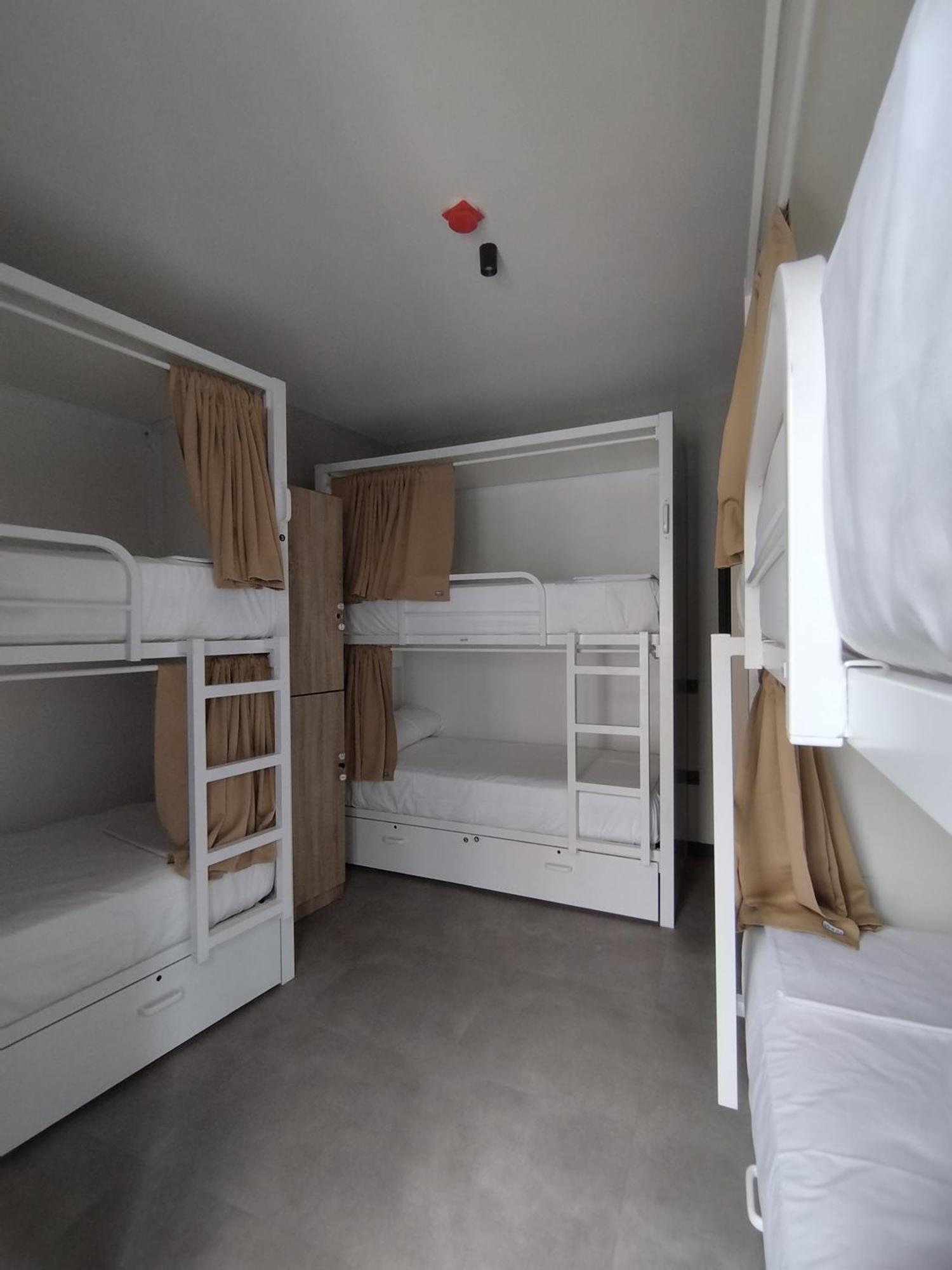 Bed in 6-Bed Mixed Dormitory Room,1581223085:JPEG