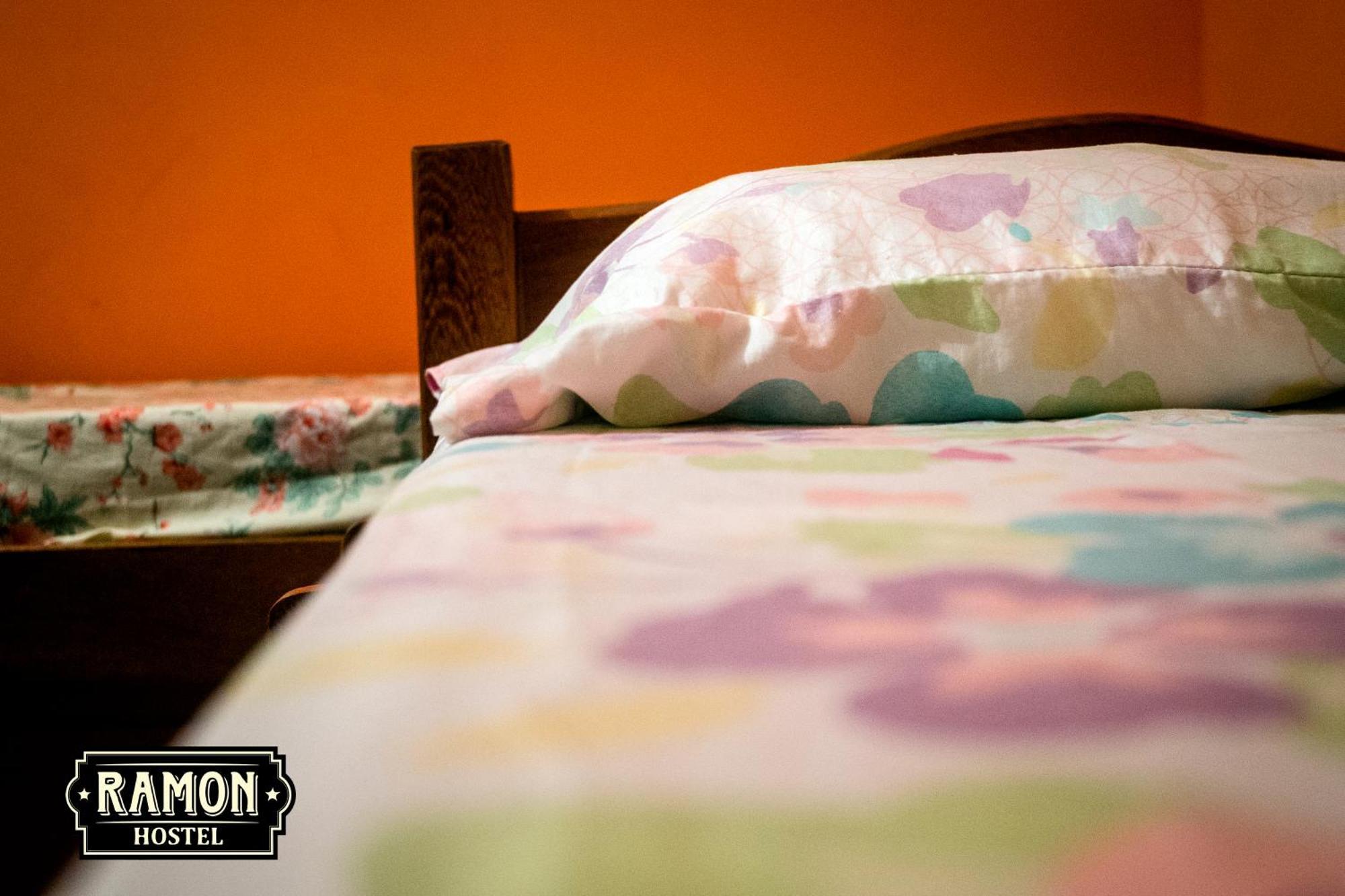 Cama de Solteiro em Dormitório Misto