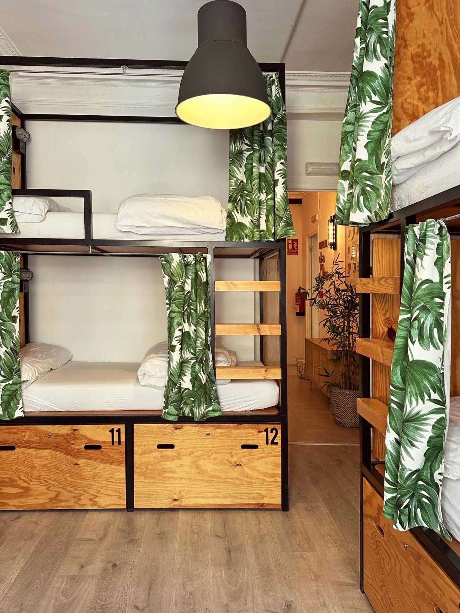 Bed 4-Bed Dormitory Room