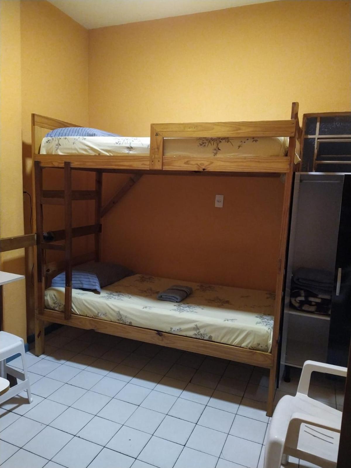 Quarto Individual com Banheiro Privativo