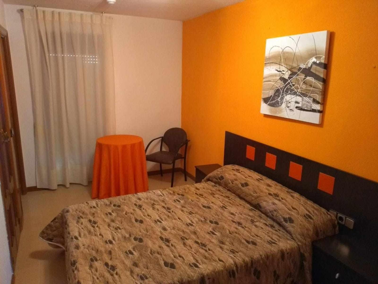 Double Room Private Bathroom