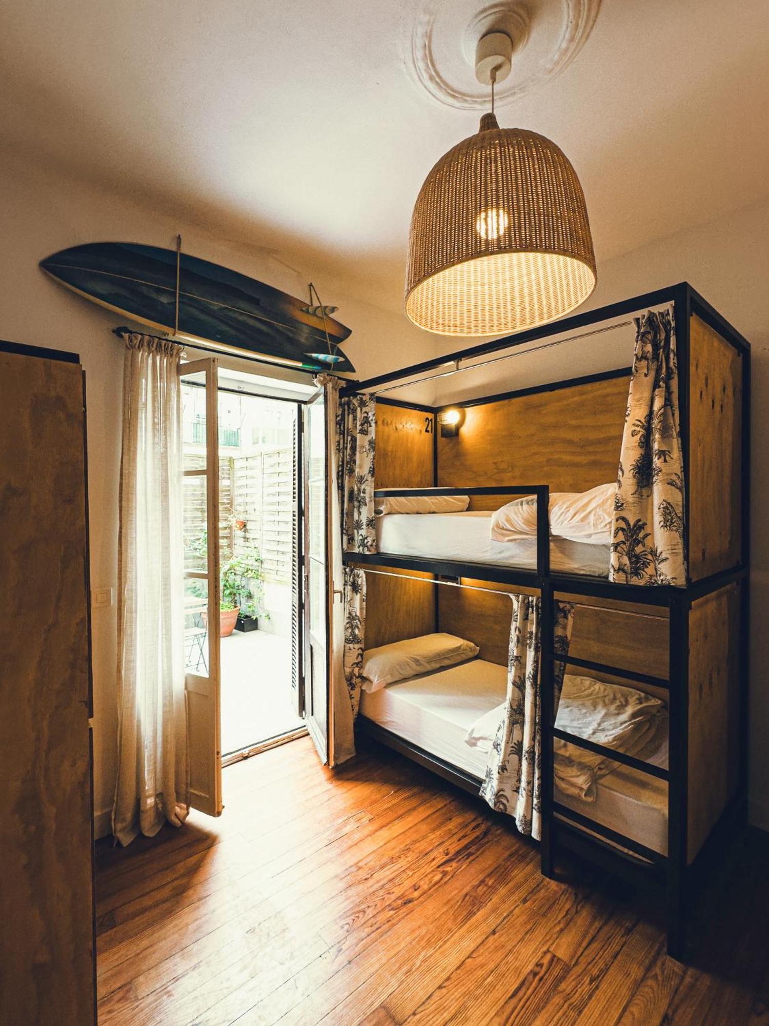 Bed 4-Bed Dormitory Room