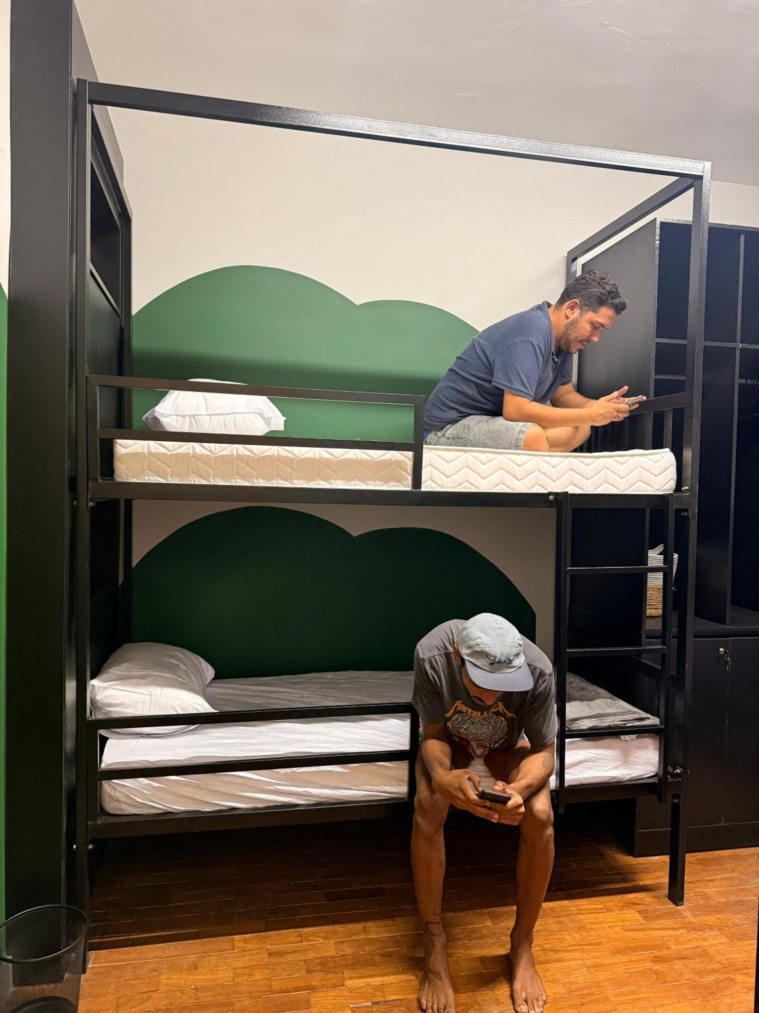 Cama de Solteiro em Dormitório Feminino