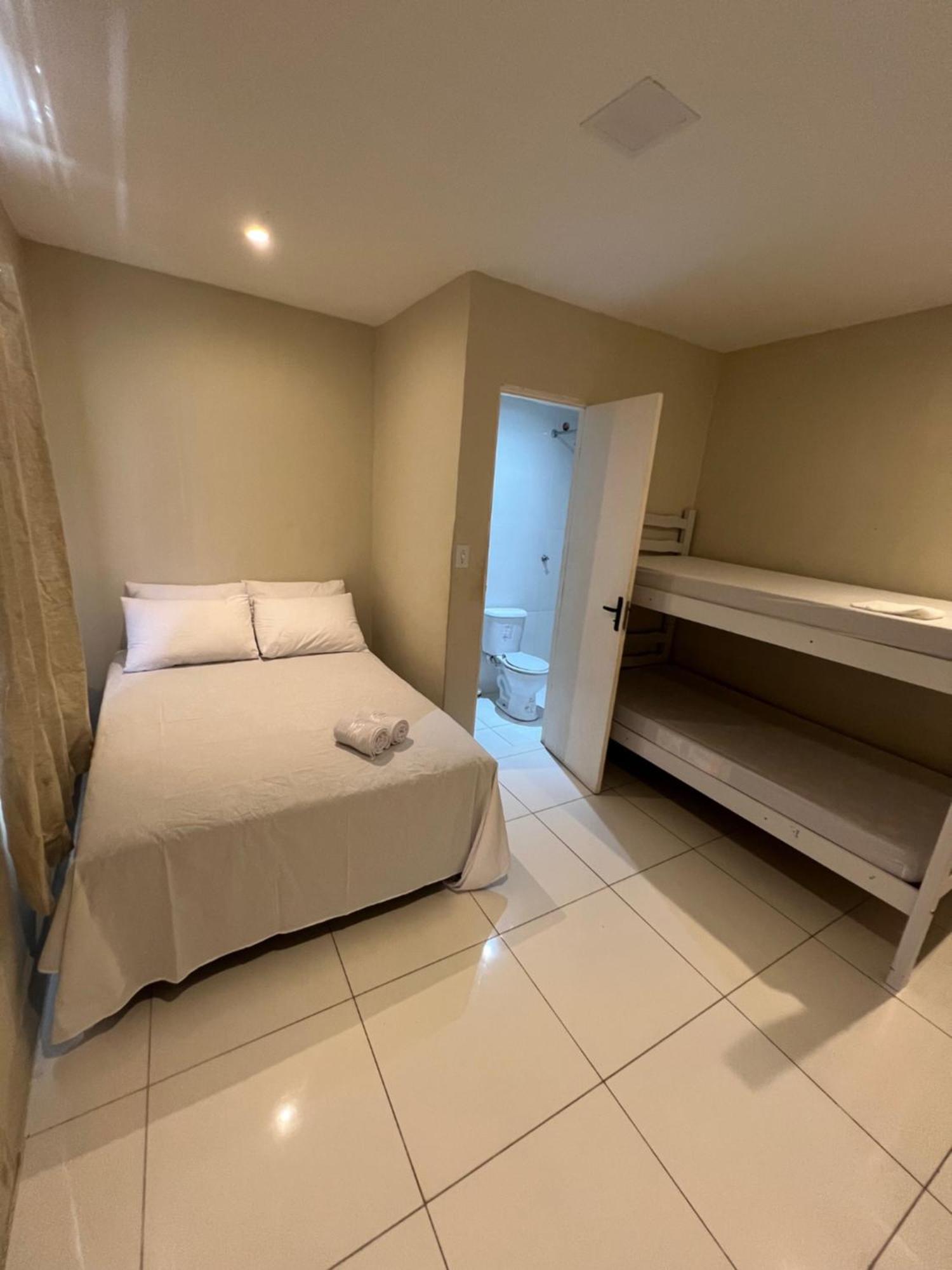 Quarto Duplo