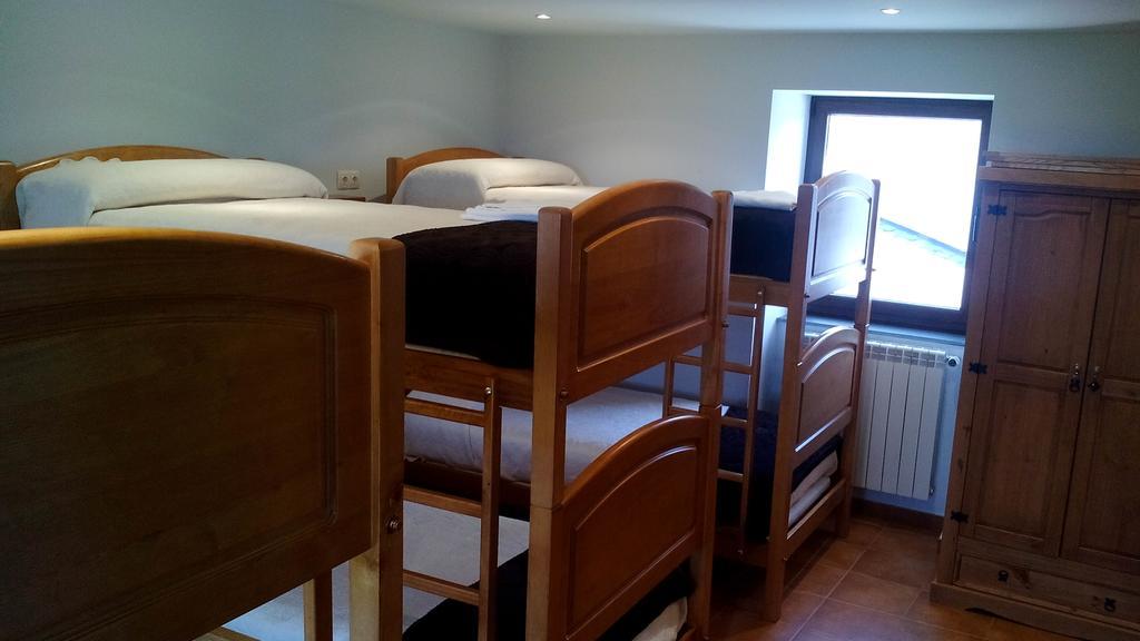 Single Bed 6-Bed Dormitory Room,175391397:JPEG
