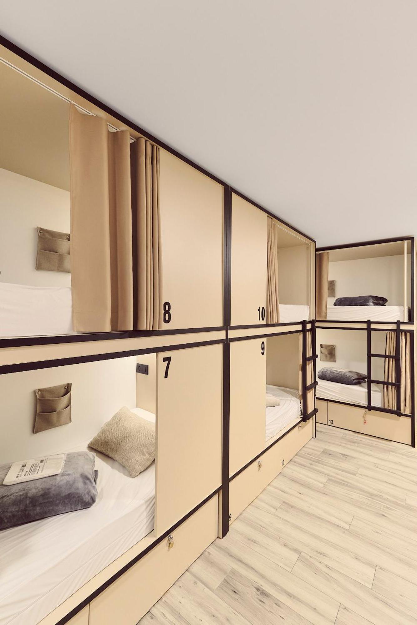 8-Bed Mixed Dormitory Room