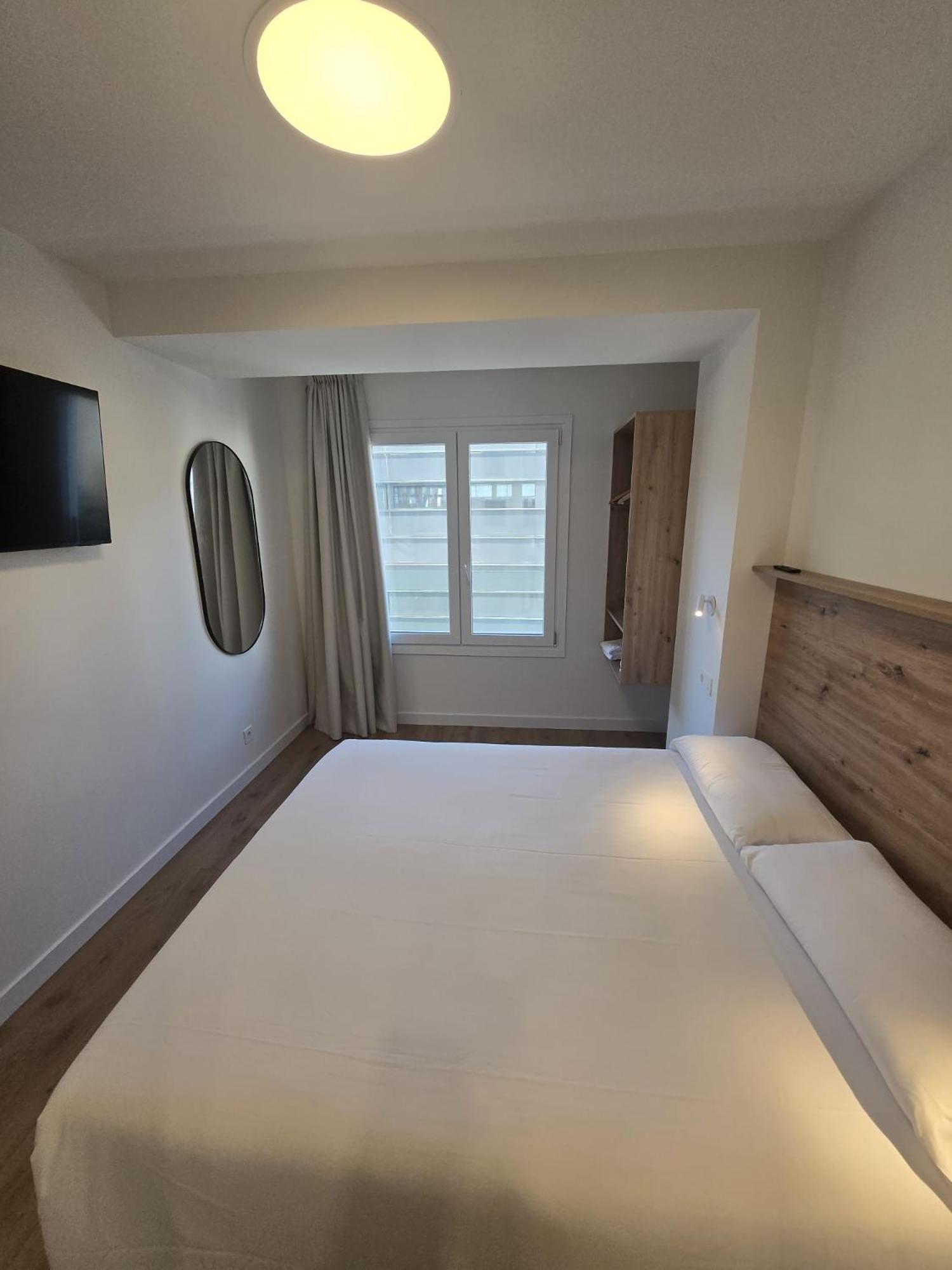 Habitación Doble Pequeña