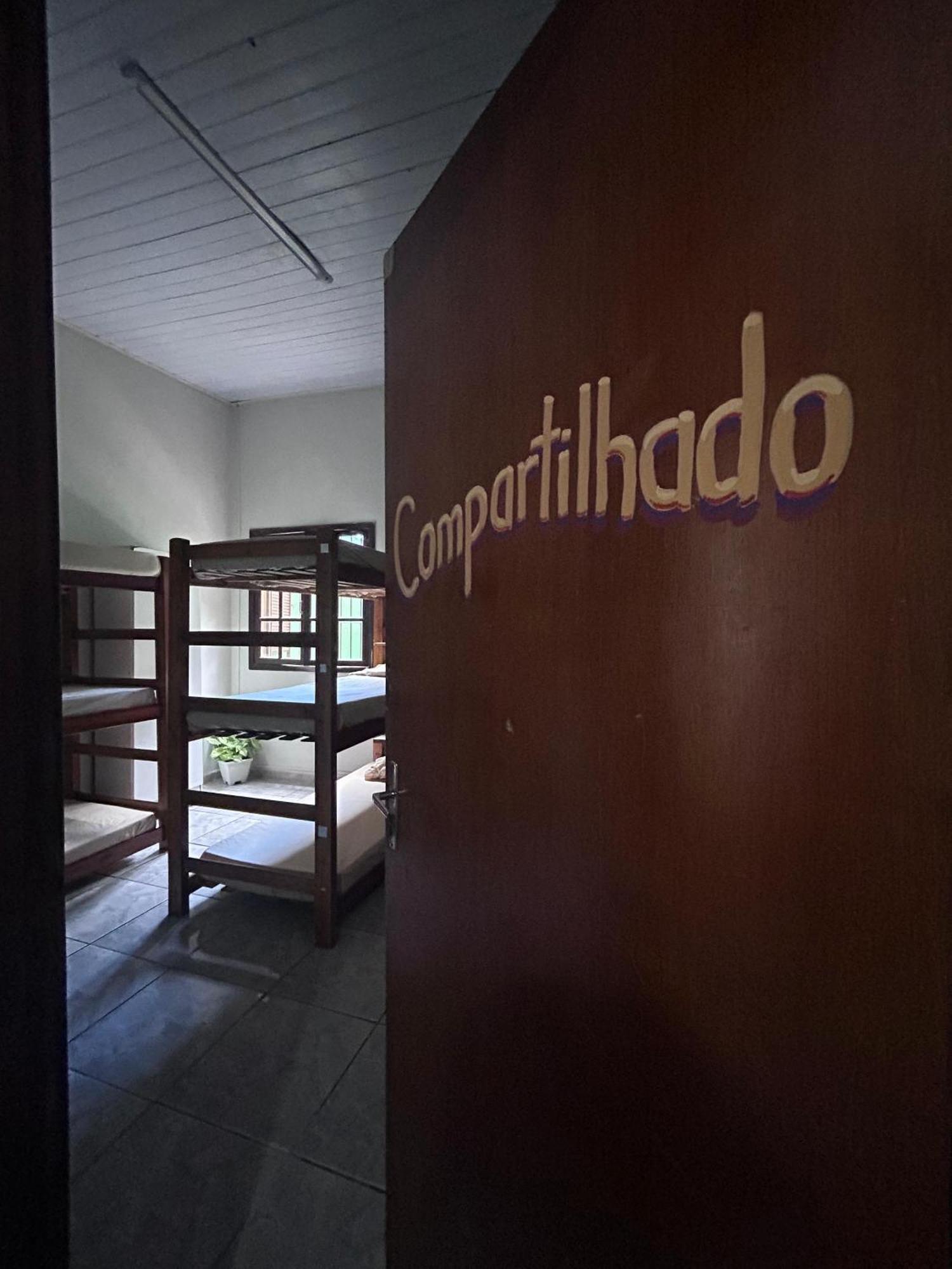 Cama de Solteiro em Dormitório Misto