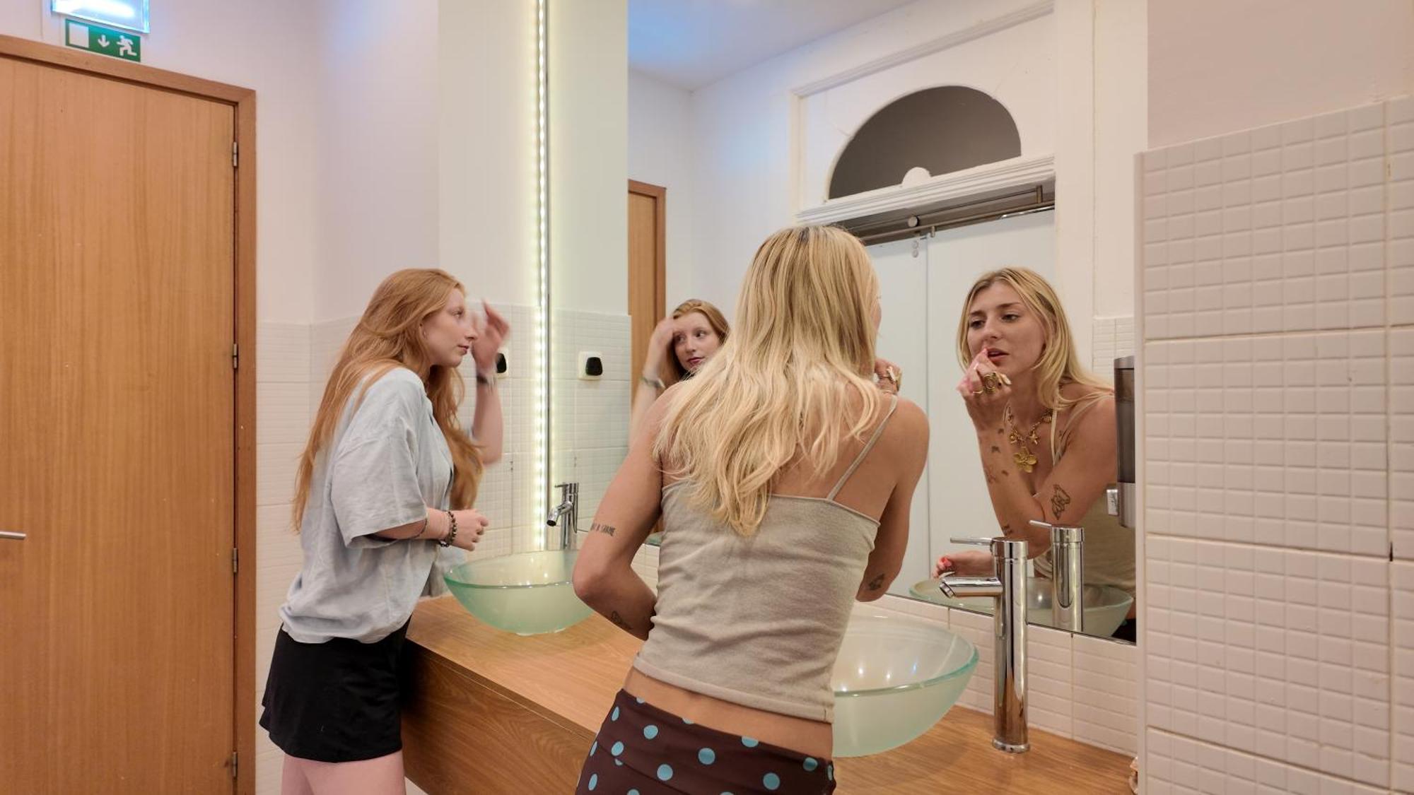 Litera en habitación compartida - Solo mujeres
