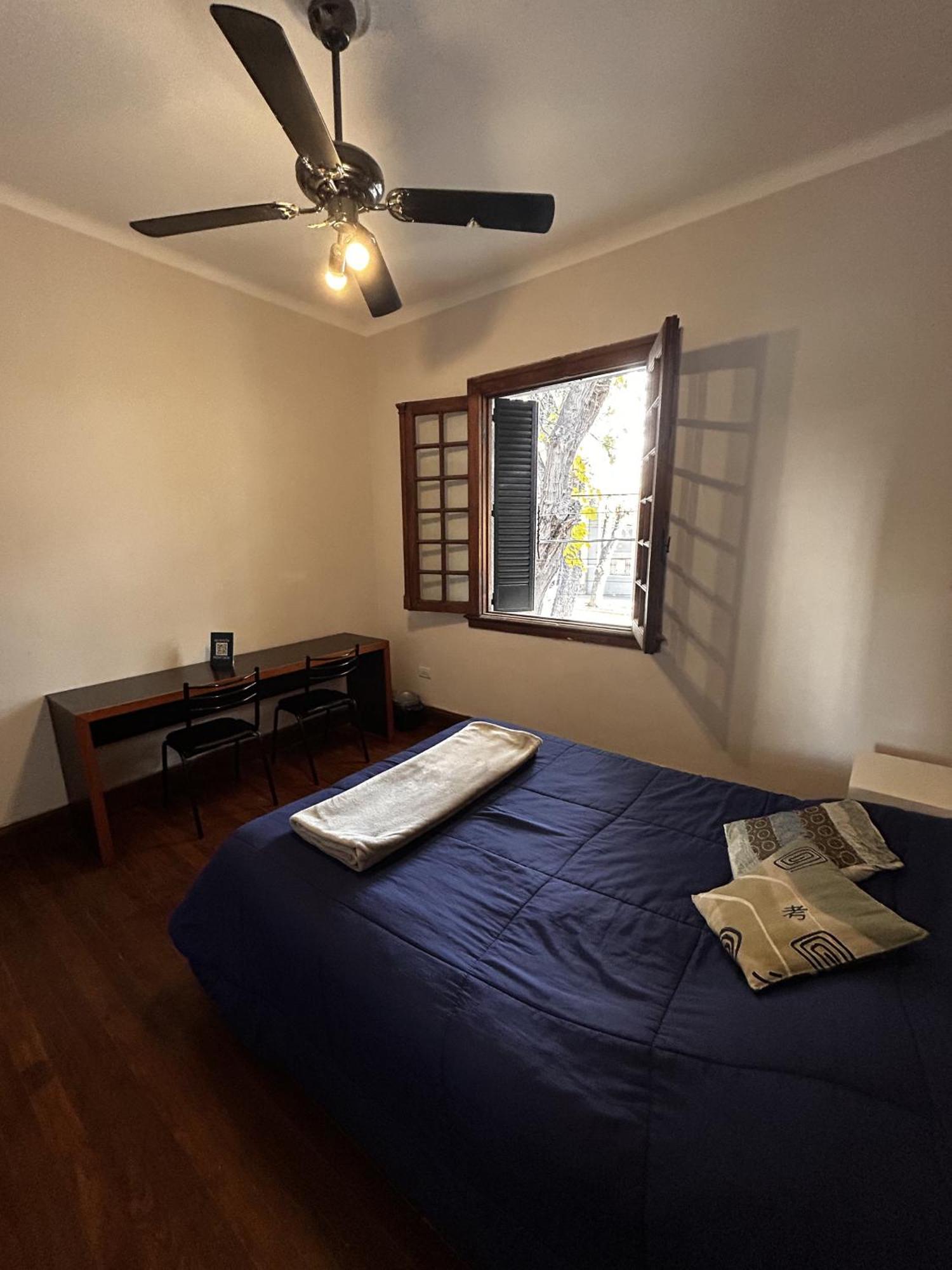 Habitación Doble con baño compartido