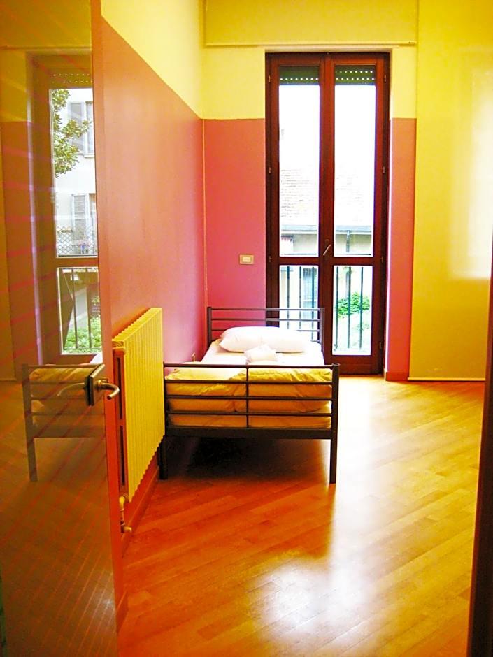 Cama en habitación compartida mixta de 6 camas