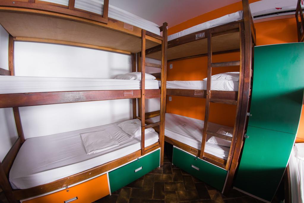 Single Bed Mixed Dormitory Room