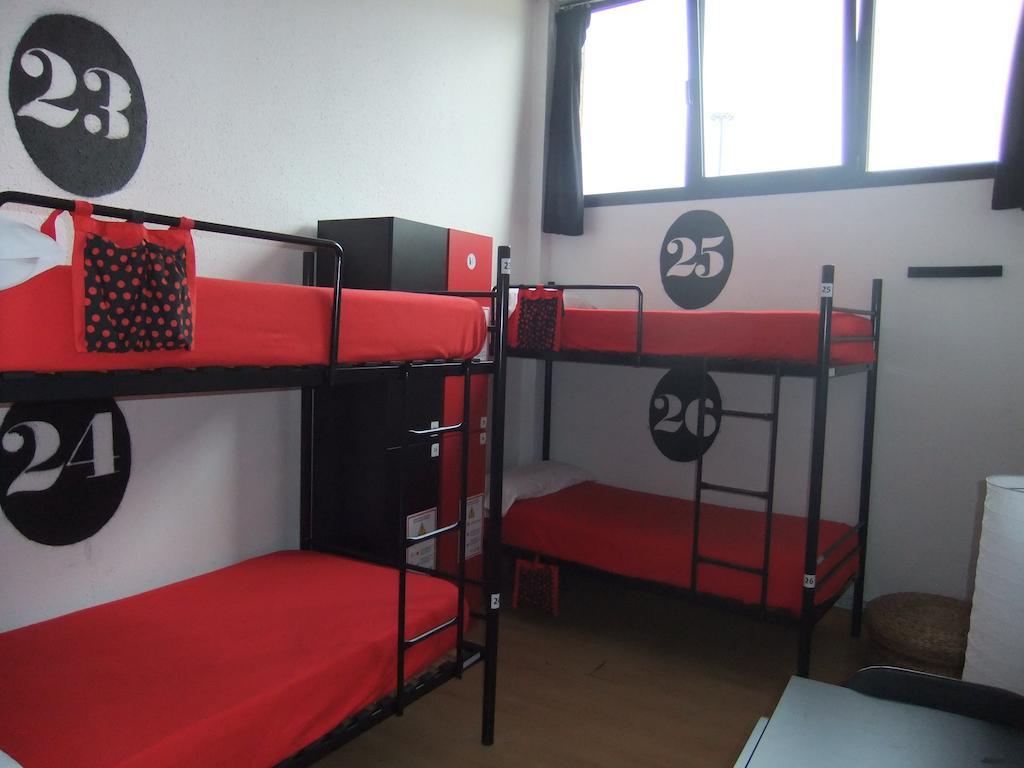Bed 6-Bed Mixed Dormitory Room