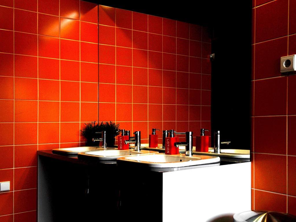 Single Bed in Female Dormitory Room,249277061:JPEG