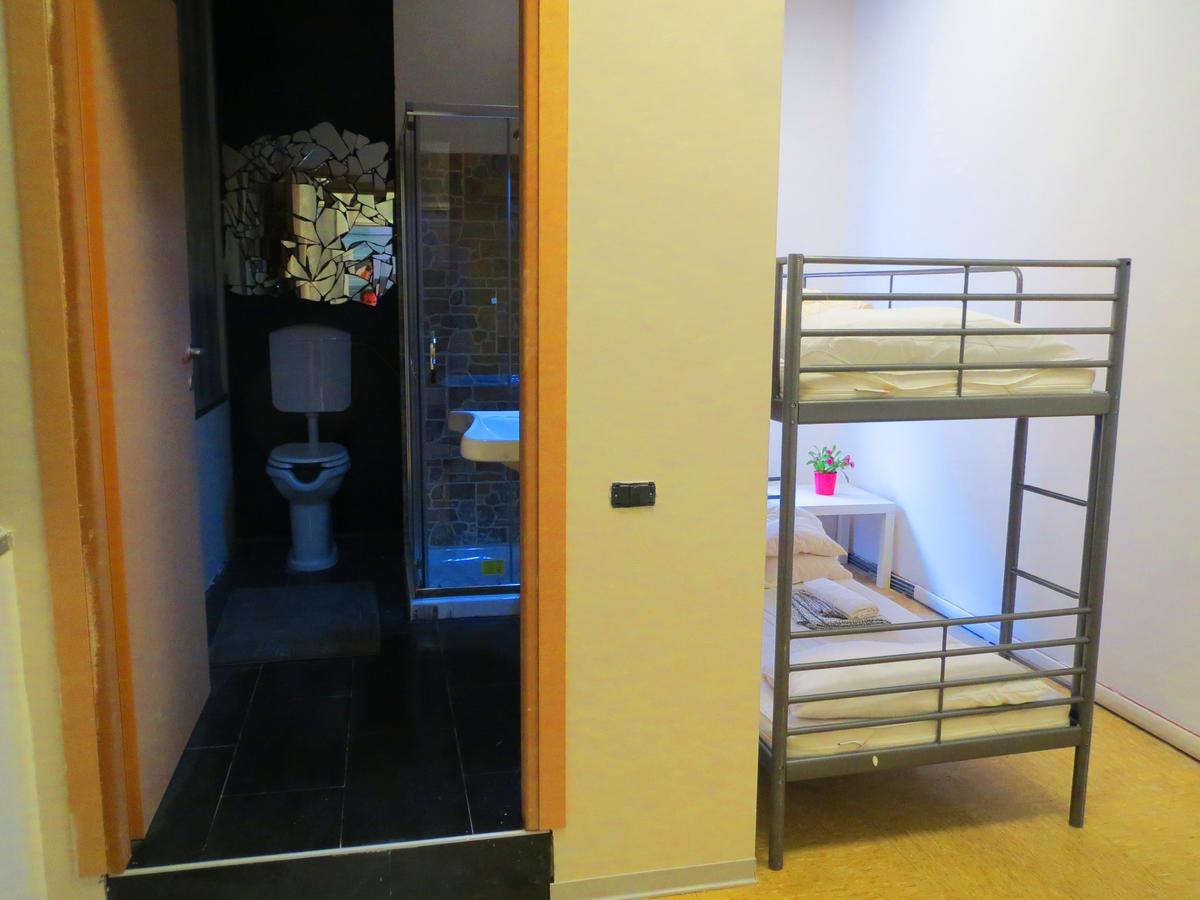 Bed 4-Bed Mixed Dormitory Room,976805845:JPEG