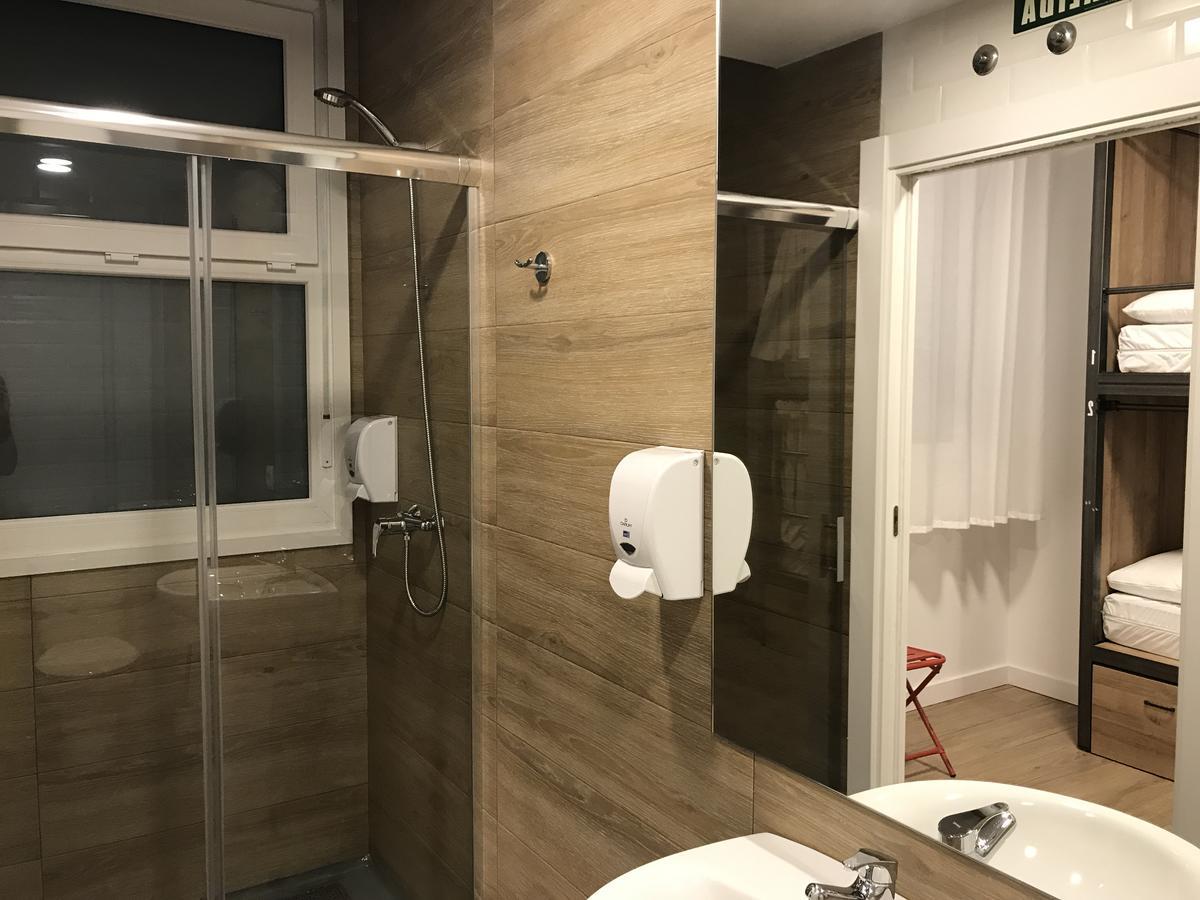 Family Room Private Bathroom