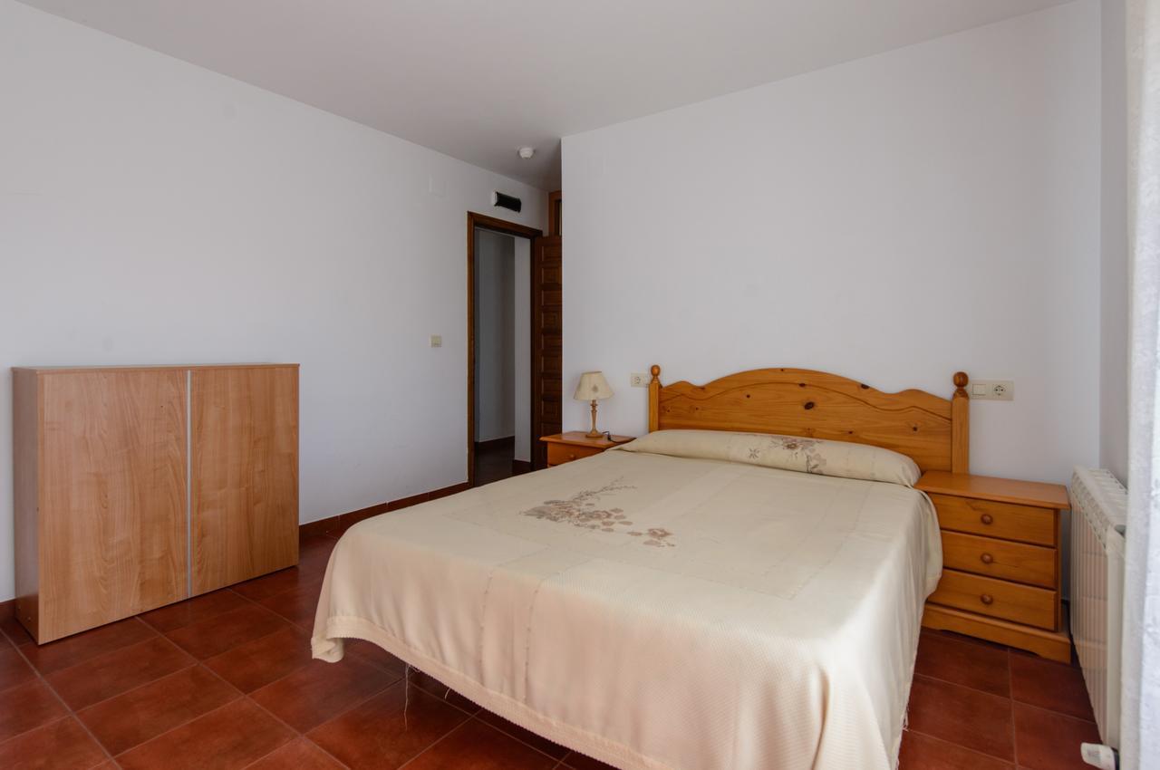 Single Room,633736203:JPEG