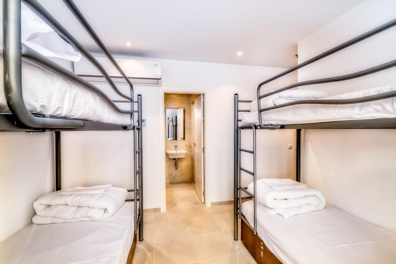 Bed in 4-Bed Mixed Dormitory Room,665691822:JPEG