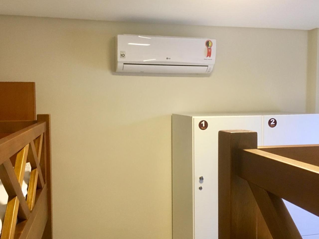 Cama em Dormitório Misto com 4 Camas