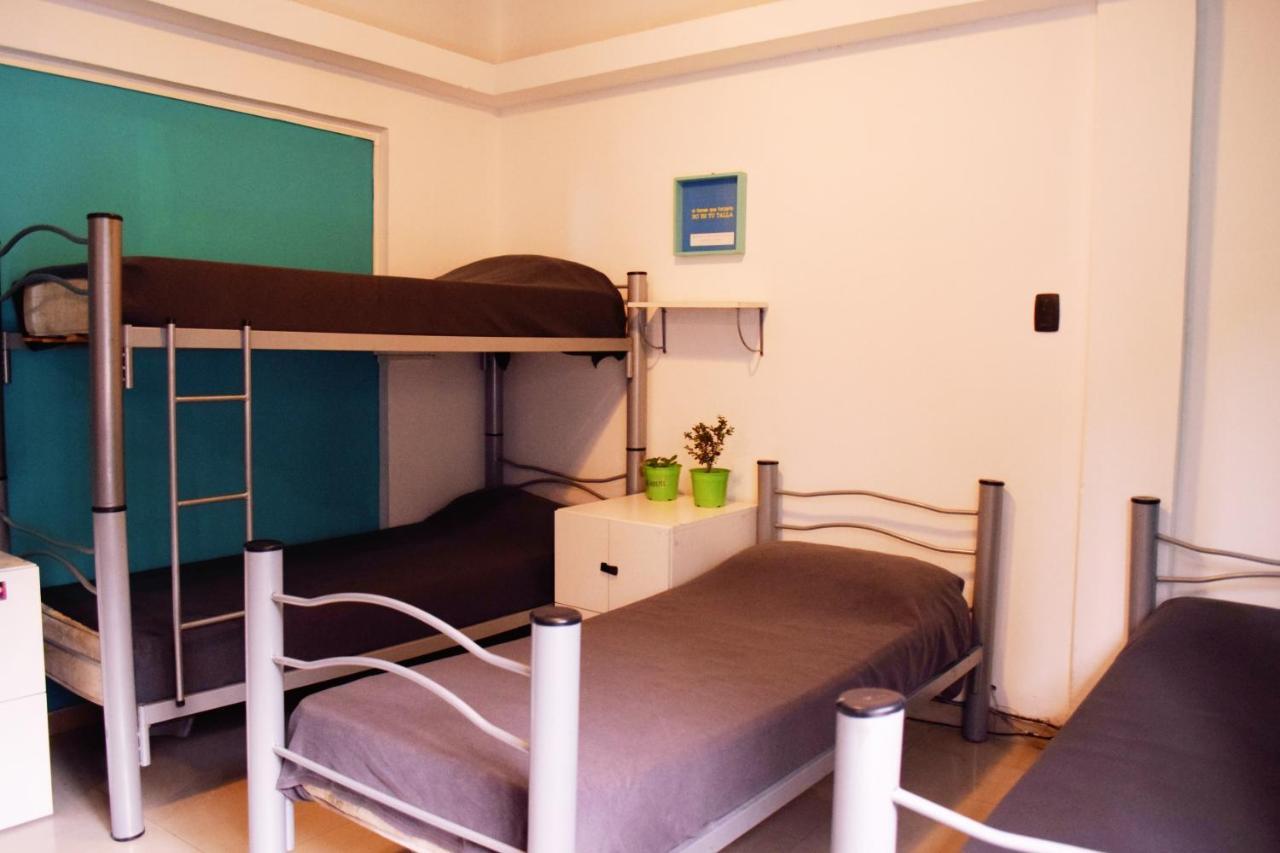 Cama en habitación compartida mixta de 10 camas