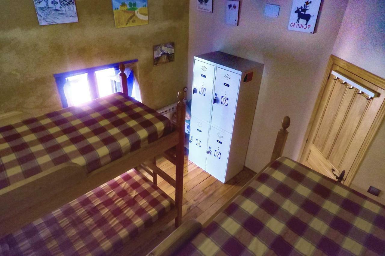 Bunk Bed Mixed Dormitory Room