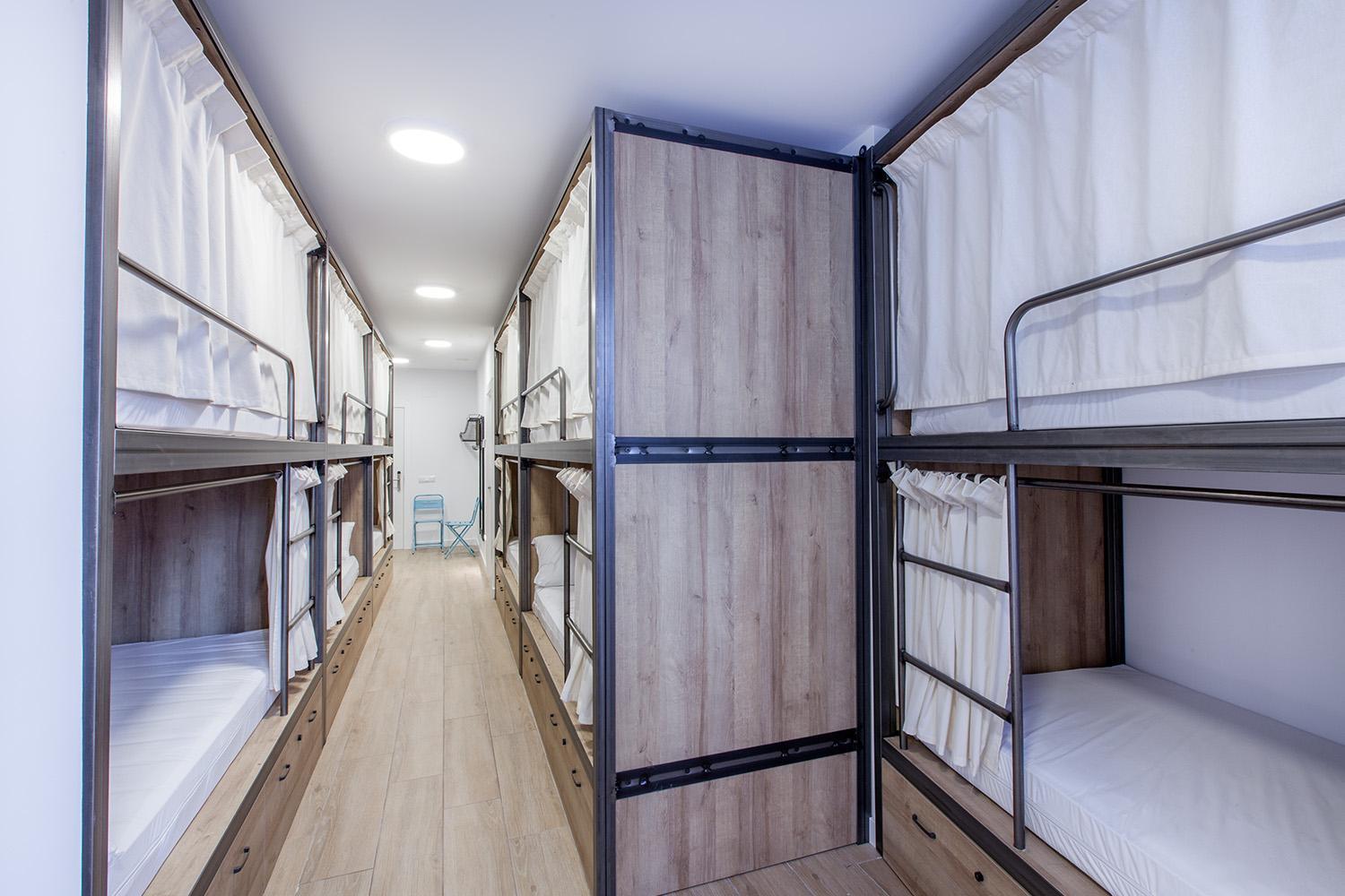 Bed 12-Bed Dormitory Room