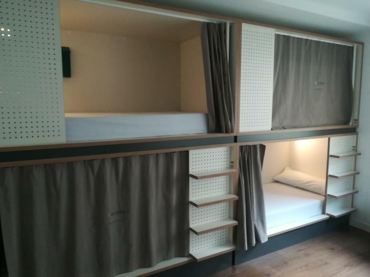Bunk Bed 8-Mixed Dormitory Room