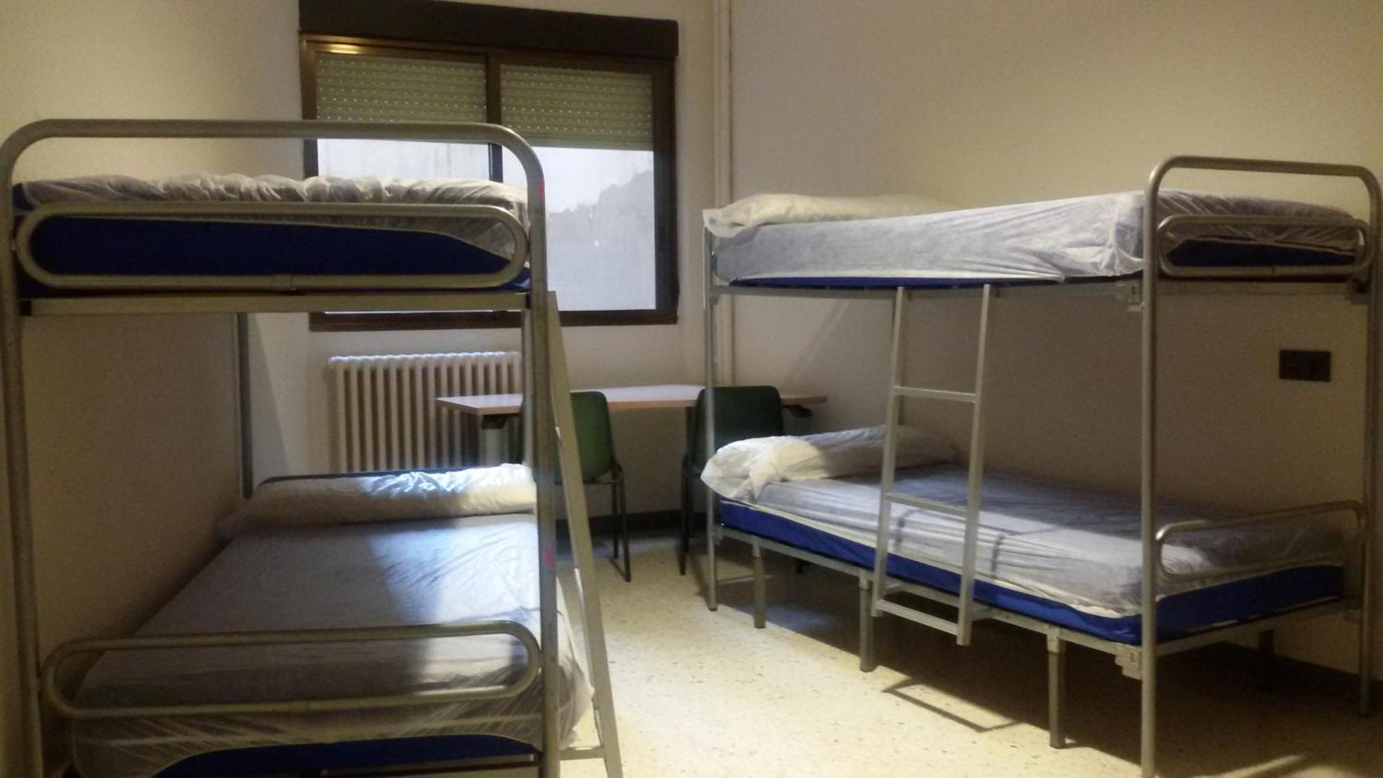 Single Bed Dormitory Room