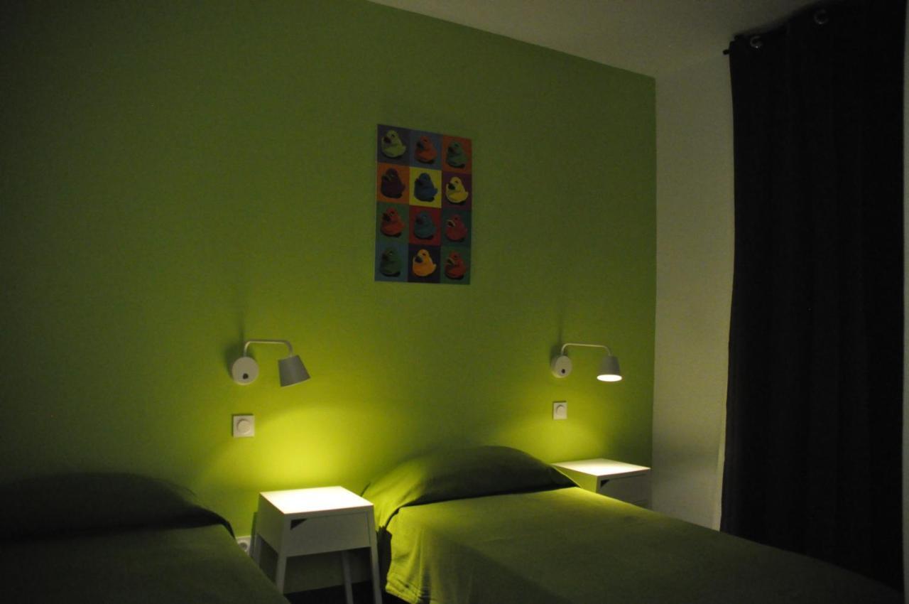 Habitación Doble Superior con 2 camas y baño privado